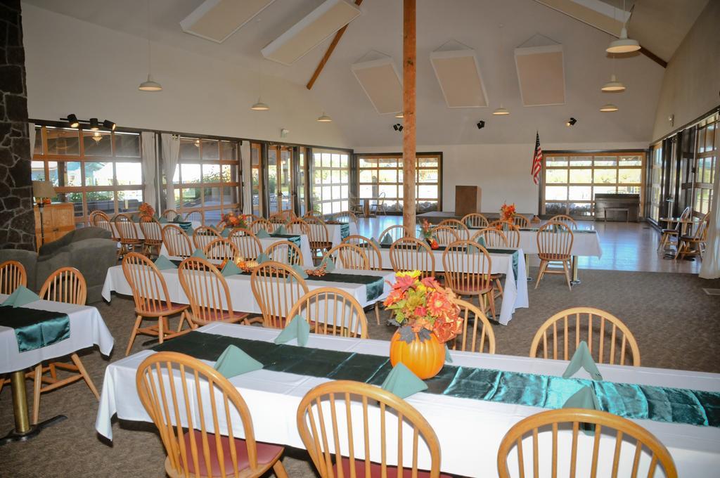 Bend-Sunriver Camping Resort 24 Ft. Yurt 16 Εξωτερικό φωτογραφία