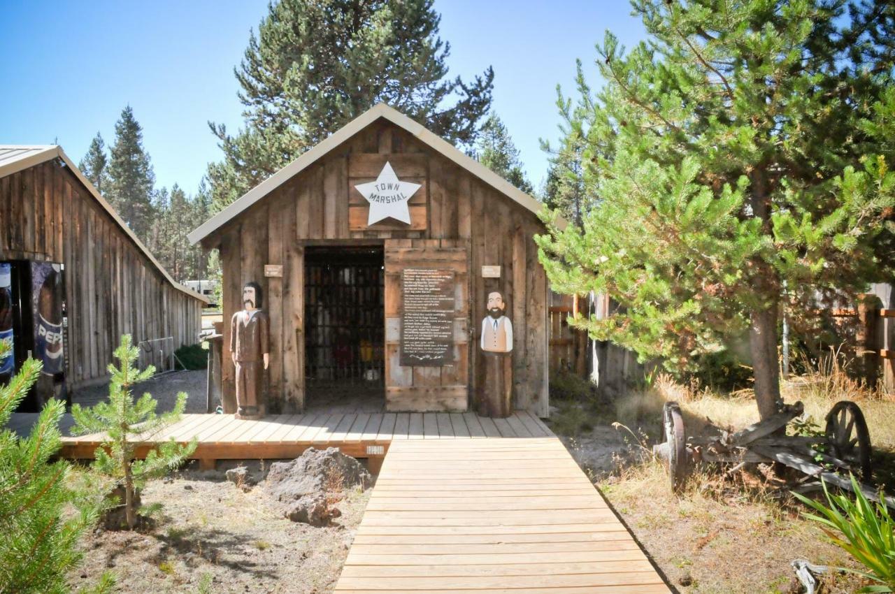 Bend-Sunriver Camping Resort 24 Ft. Yurt 16 Εξωτερικό φωτογραφία